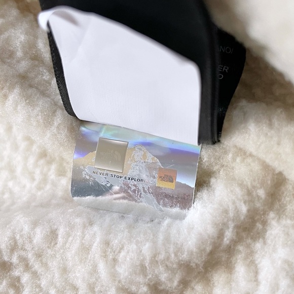 The North Face Men’s Cuchillo Full Zip Hooded Jacket - Picture 8 of 8